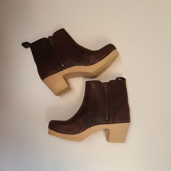 Scandic Shoes - Scandic Edith Zipper Boot in Bison NWOT