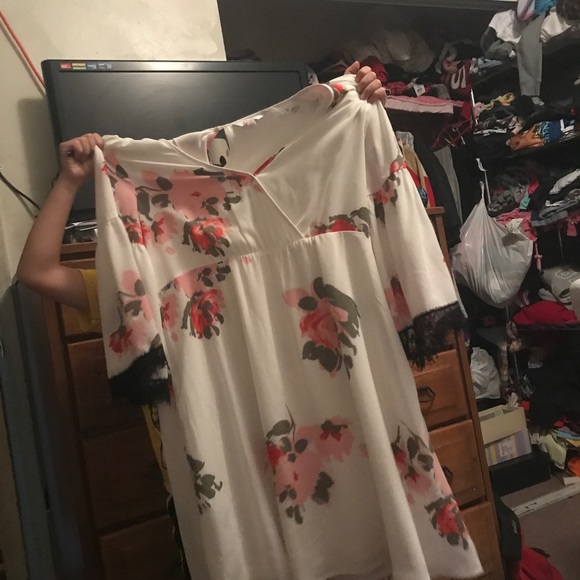 Dresses & Skirts - Dress