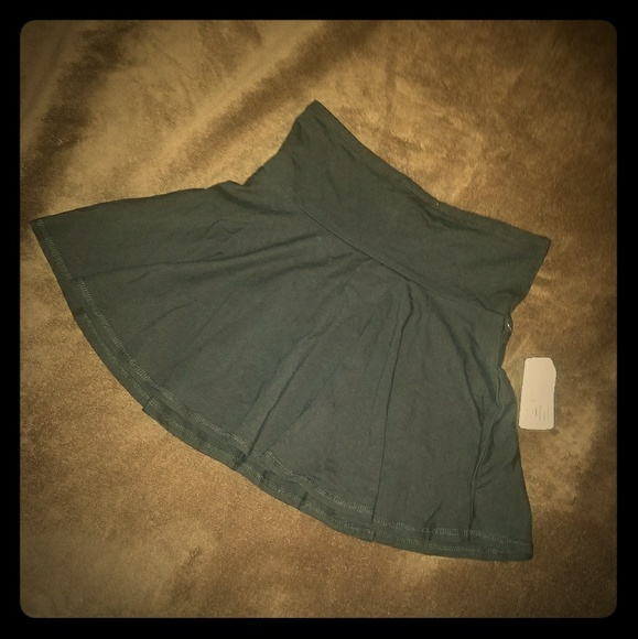 Forever 21 Flowy Mini Skirt - Picture 1 of 5