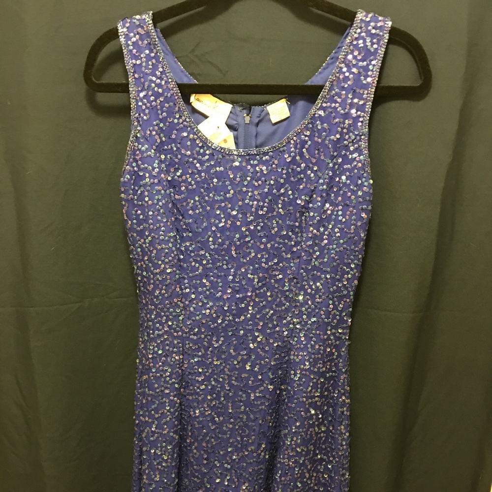 Vintage sequin short blue dress.