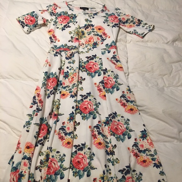 roolee Dresses & Skirts - Roolee Midi Dress Medium M Floral stretch EUC
