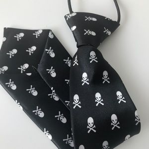 Brand New Boys Neck Tie with Alien Skull Crossbone