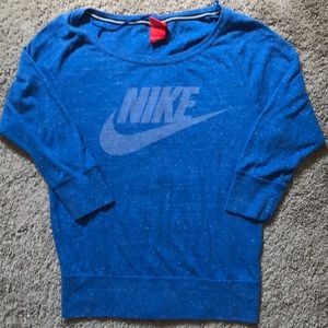 Nike 3/4 length sleeve shirt