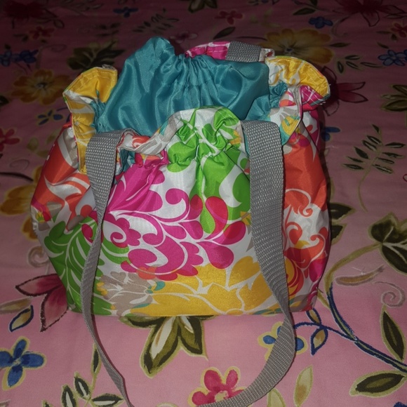 Lunch box - Picture 1 of 1