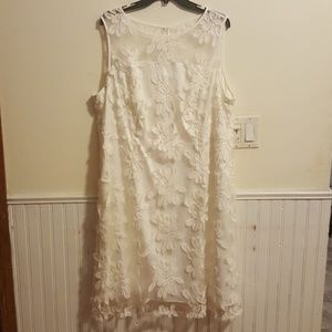 Flare White Dress Size 20