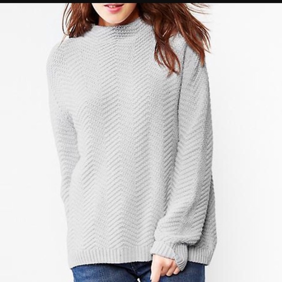 GAP Sweaters - Cozy Gap Sweater!