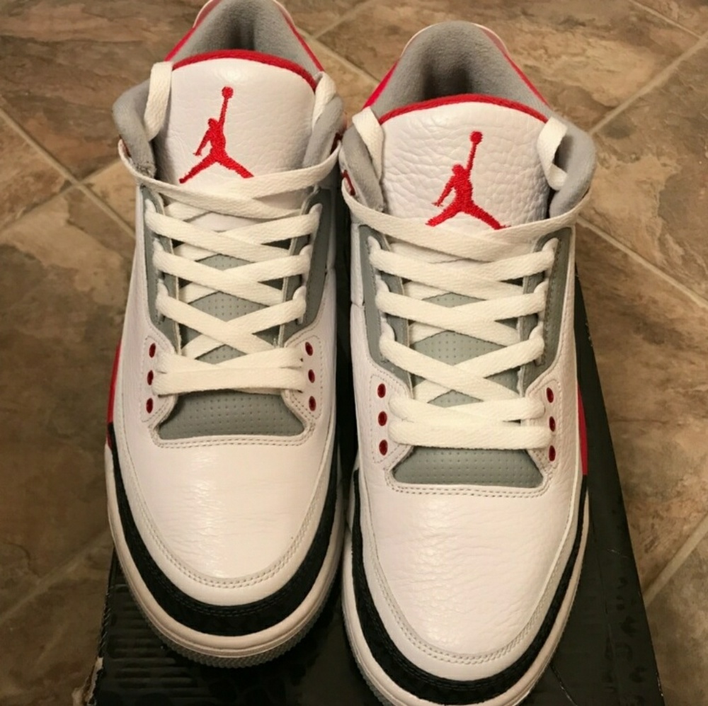 Jordan Retro 3 Fire Red