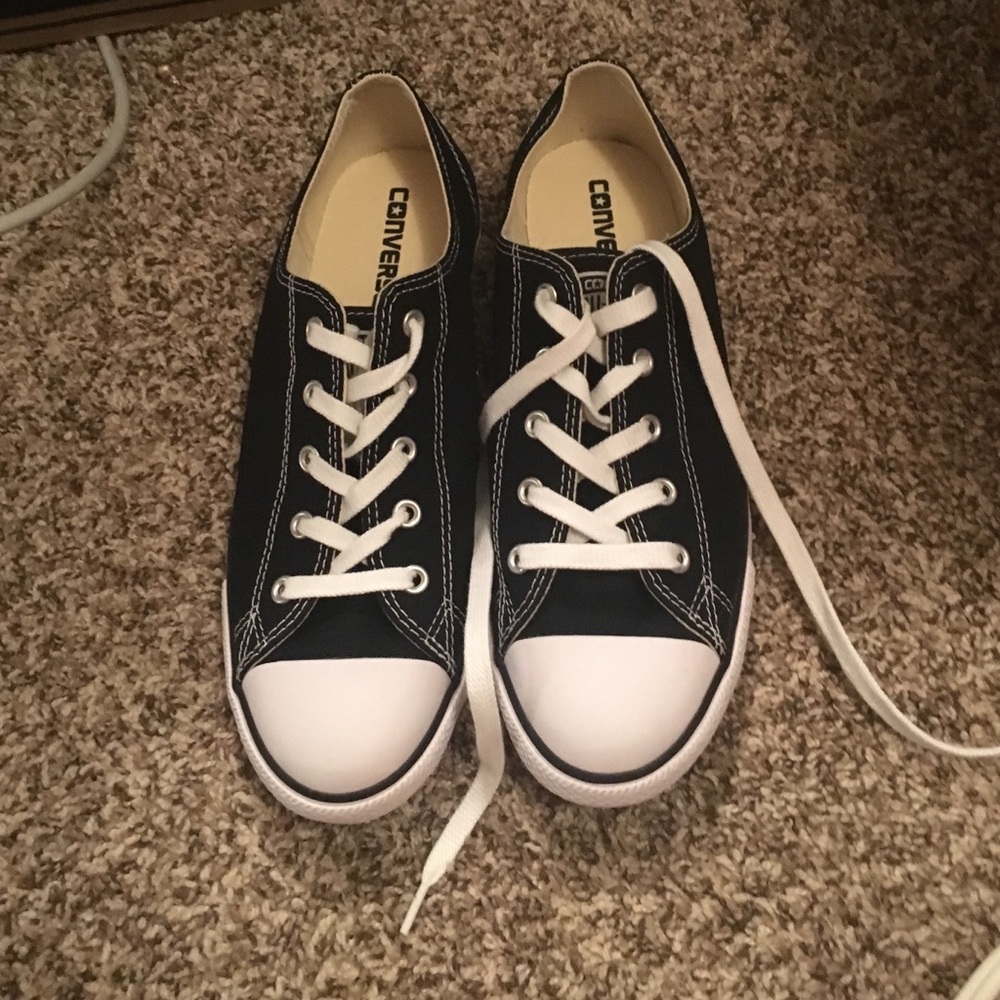 Black converse 9.5