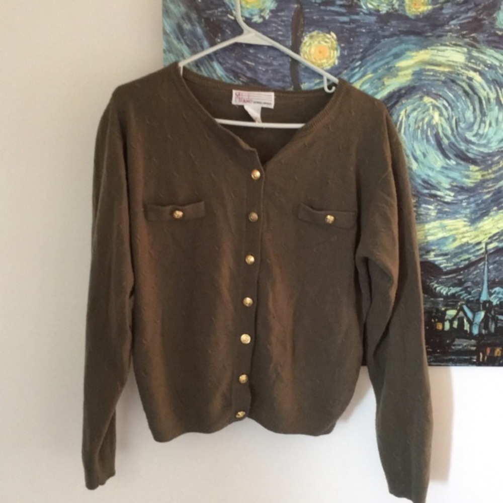 VINTAGE Milano soft green cardigan gold buttons