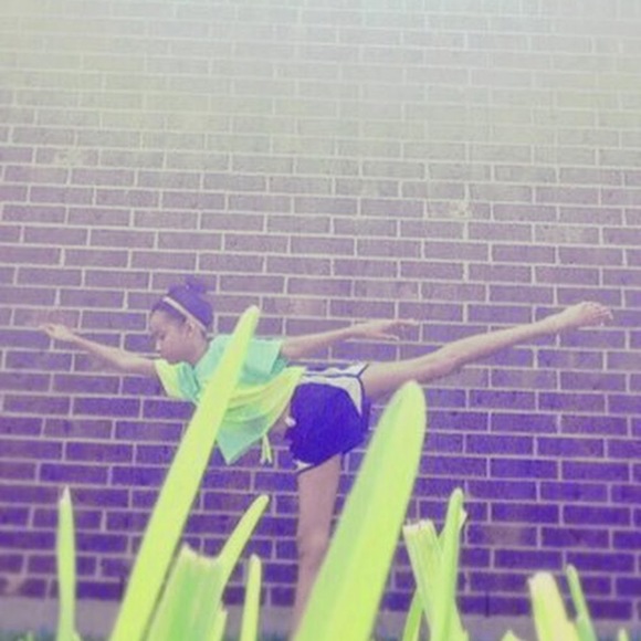 Meet your Posher, Elisha - Picture 1 of 1