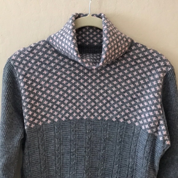 Wool and cashmere blended turtleneck sweater - Picture 4 of 7