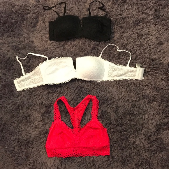 Bralettes - Picture 1 of 5