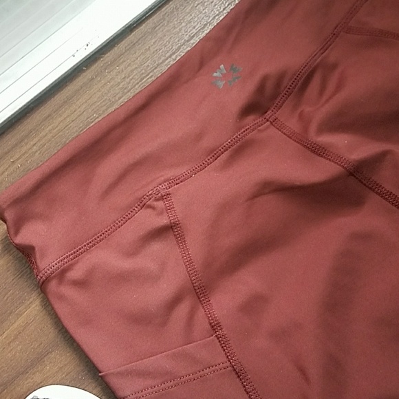 Urban Outfitters Without Walls Active Crop - Picture 3 of 4