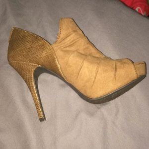 Fergalicious heels