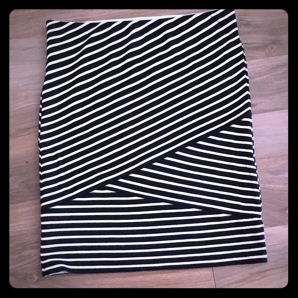 Ann Taylor Loft skirt