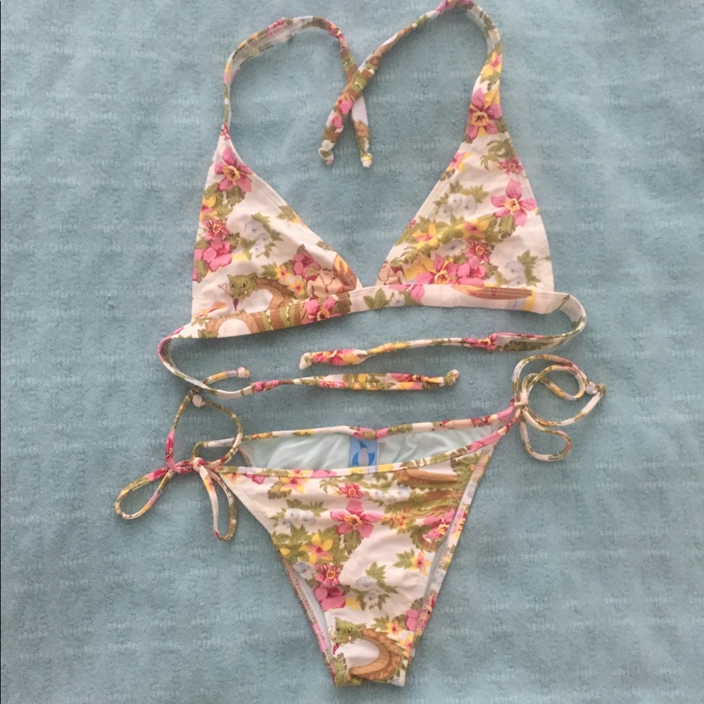 Bikini 👙 🌴 🌊
