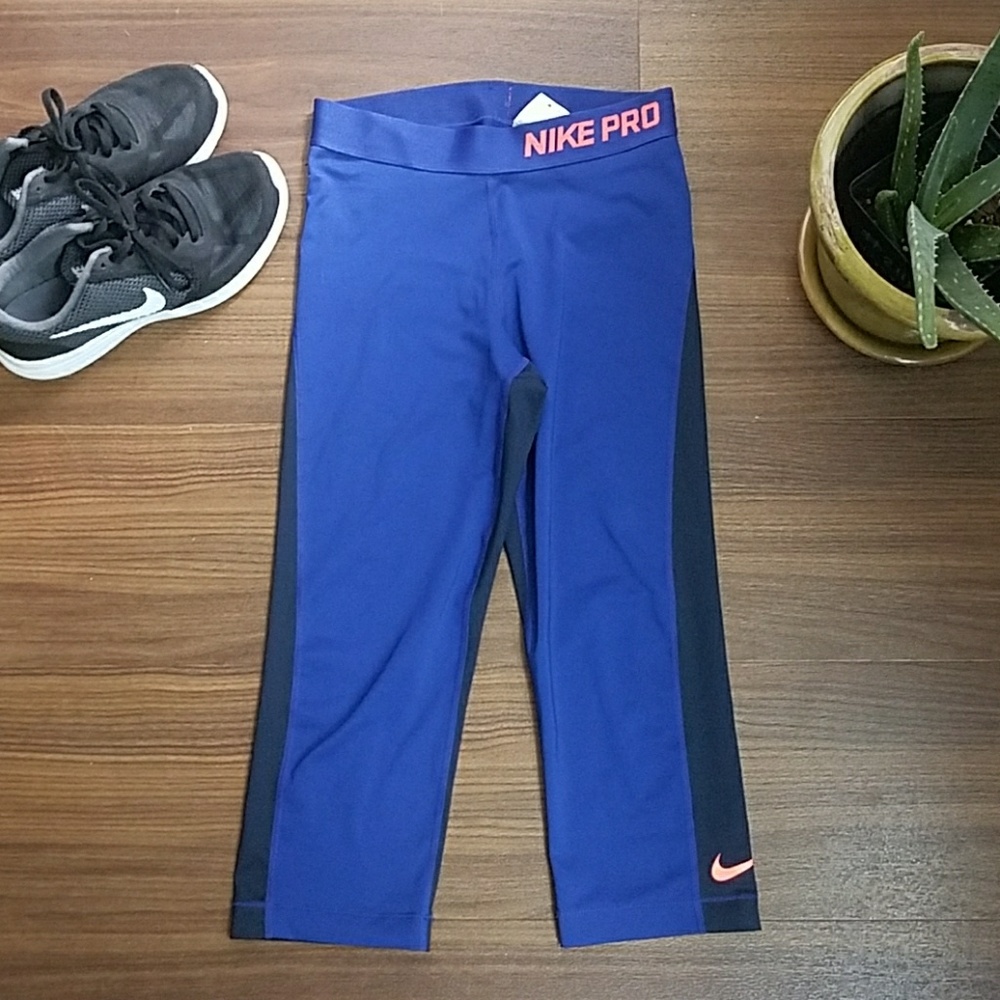 Nike Running Crop