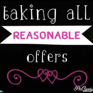🎉🙌🏼 MAKE ME AN OFFER I CAN'T REFUSE 🎉🙌🏼