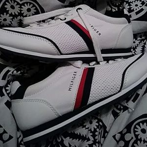 Tommy hilfiger sneakers