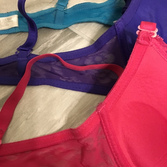 Three Padded Push Up Bra Bundle Kali & Wins 32B - Picture 8 of 8