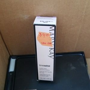 Matte-Wear Foundation