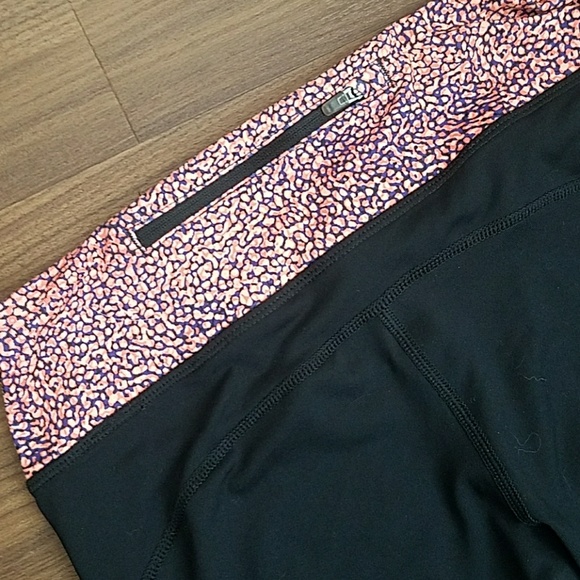 Nike Running Crop - Picture 6 of 6