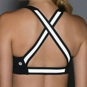 Lululemon run reflective bra (8)