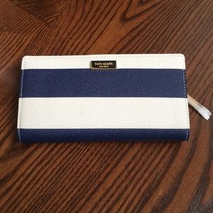 Kate Spade women's wallet