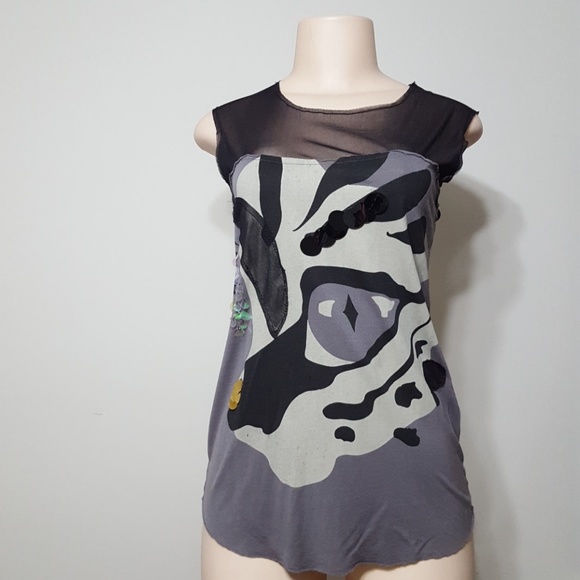 MGN Tops - MGN DESIGNER BLOUSE W/PRINT & SEQUIN