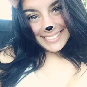 Meet your Posher, Aleassia