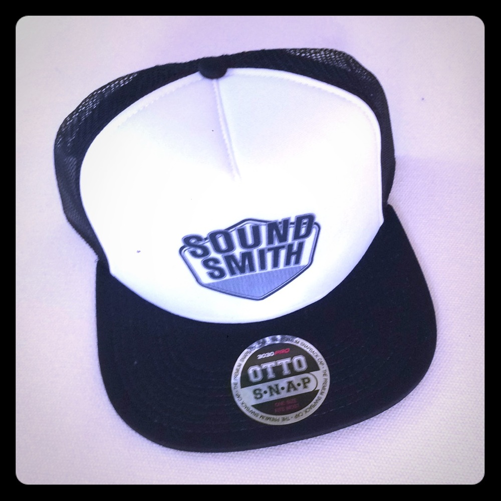 Sound smith SnapBack hat NWOT