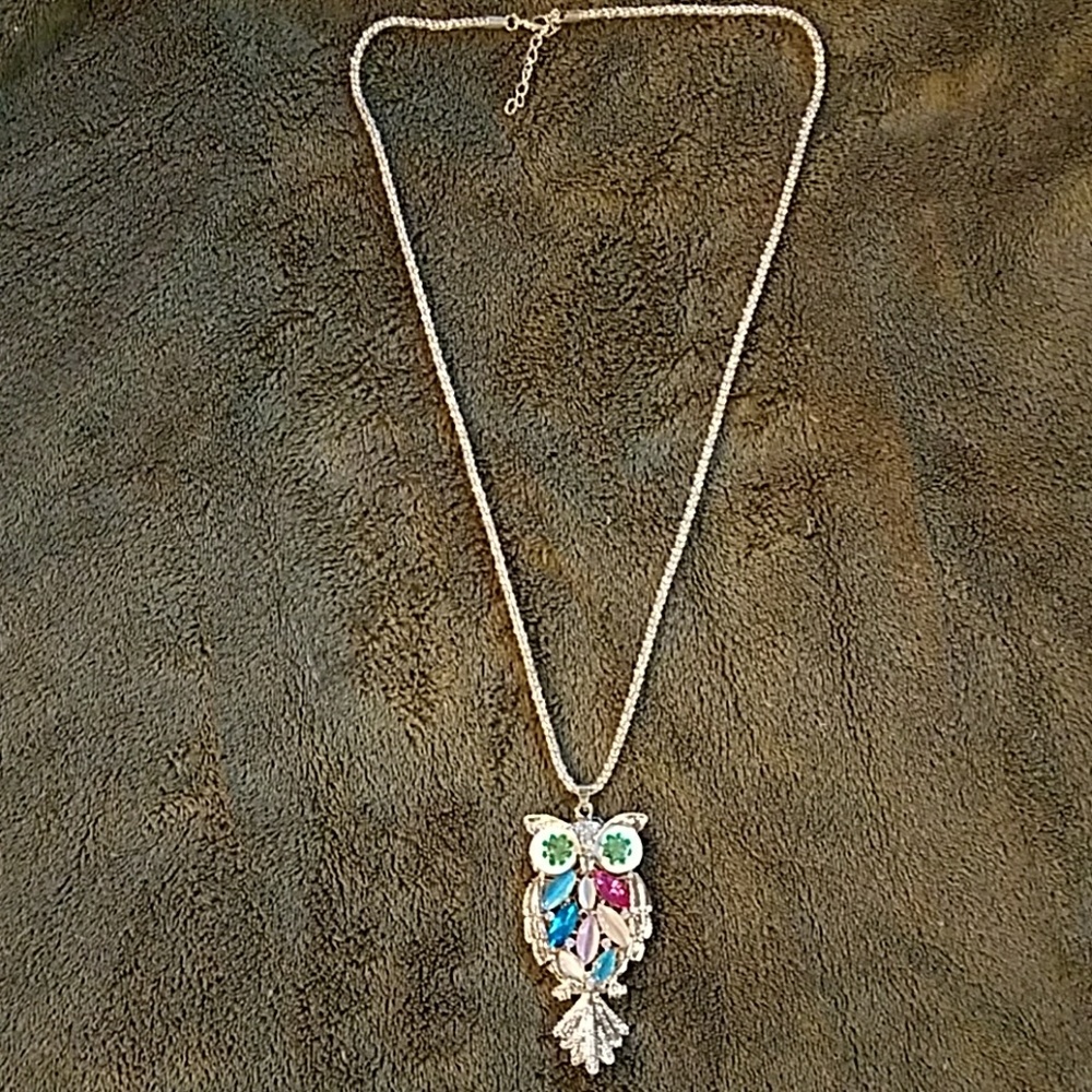 Owl Necklace - Picture 7 of 7