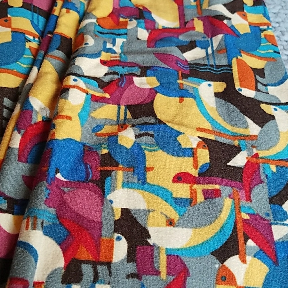 LuLaRoe Toucan OS Leggings