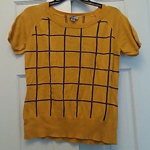 Large yellow Worthington sweater