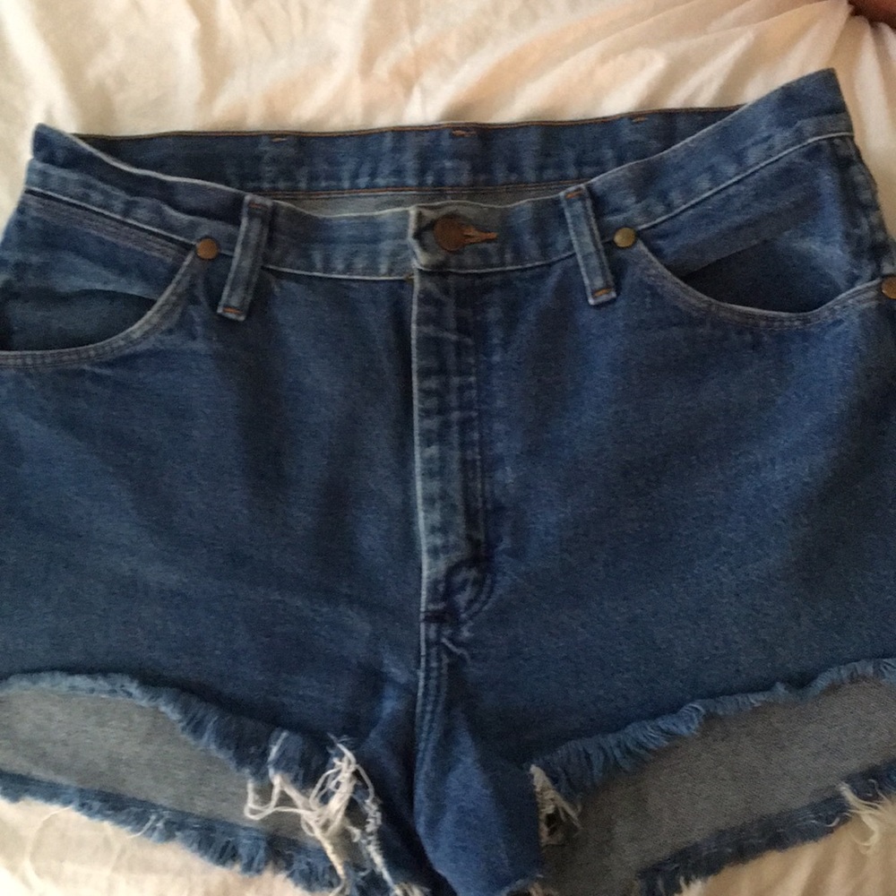 High waisted wrangler cut offs