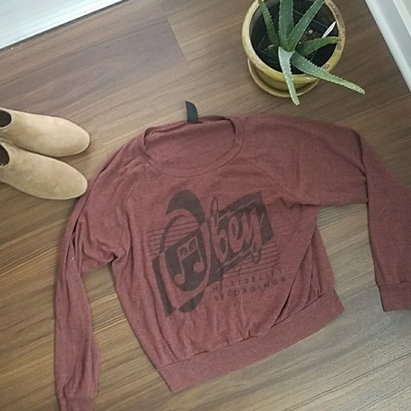 Obey Crewneck - Picture 1 of 4