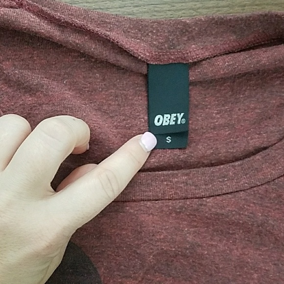 Obey Crewneck - Picture 3 of 4