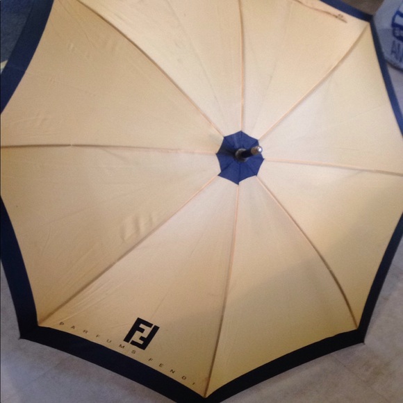 Fendi Parfum Umbrella - Picture 1 of 8
