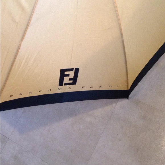 Fendi Parfum Umbrella - Picture 2 of 8