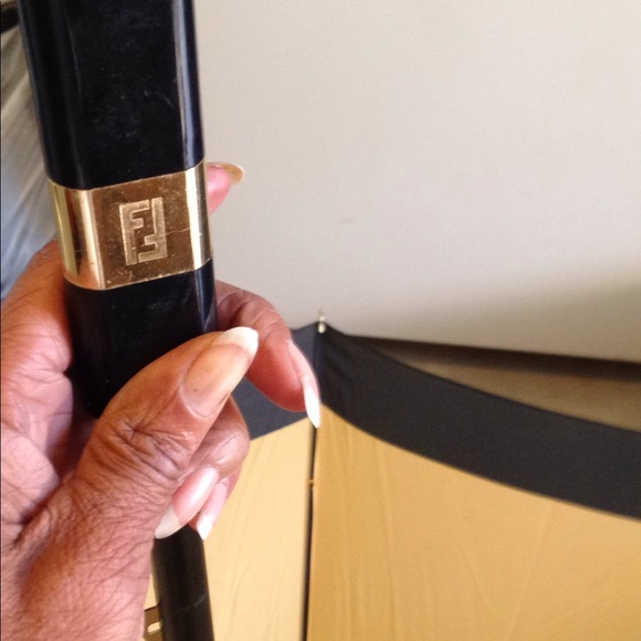 Fendi Parfum Umbrella - Picture 5 of 8