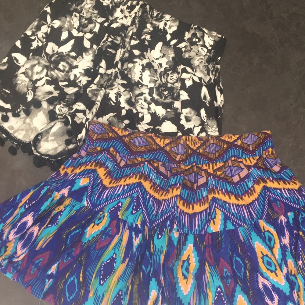 Set of 2 shorts !