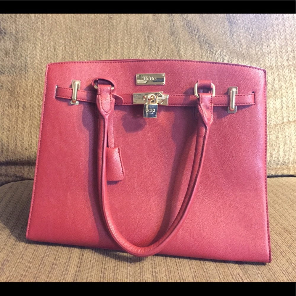 BCBG leather Purse with lock.