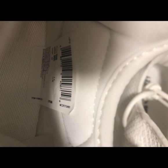 Adidas yeezy 350 v2 cream white main image 4