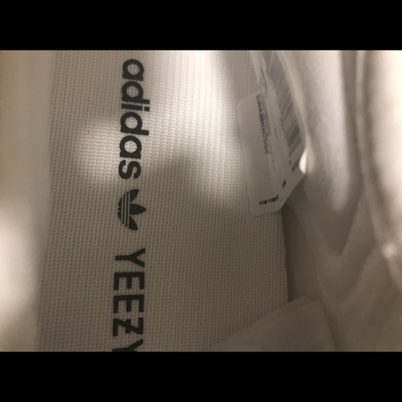 Adidas yeezy 350 v2 cream white main image 3