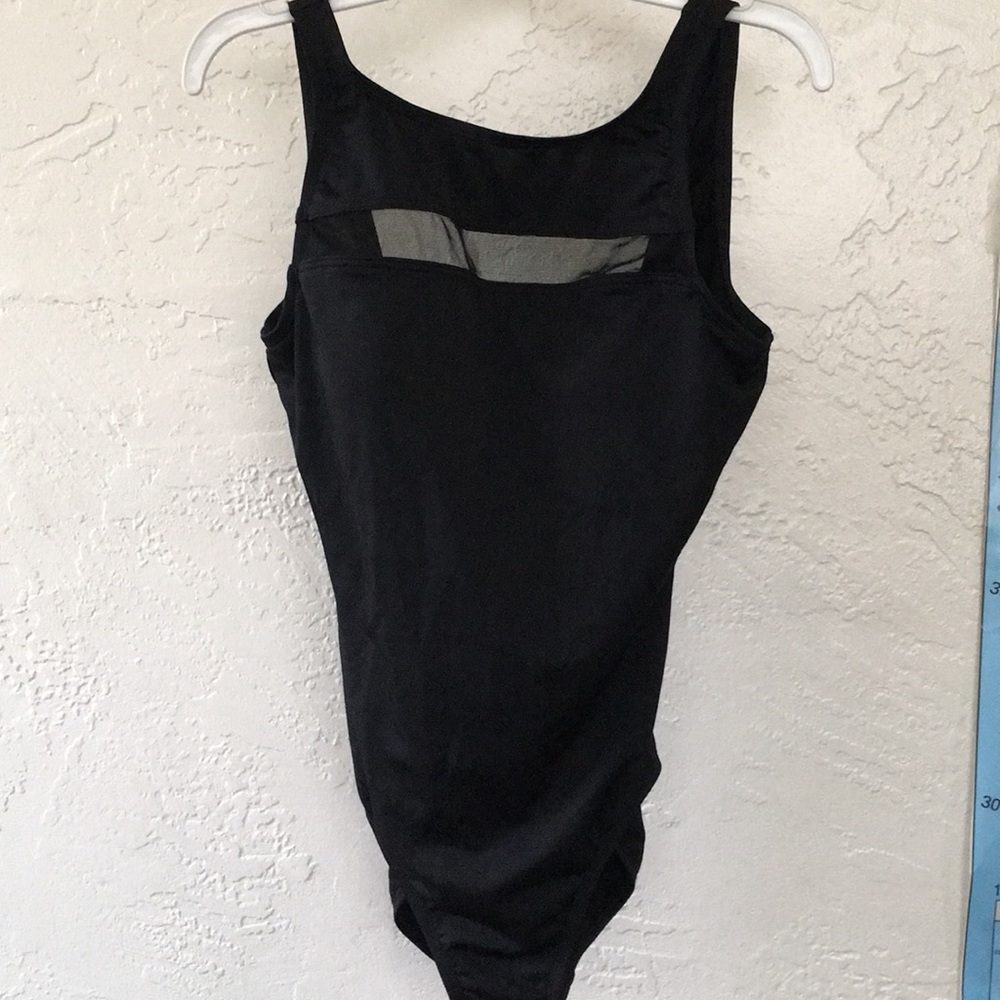 💥 Merona Lace swimsuit size S