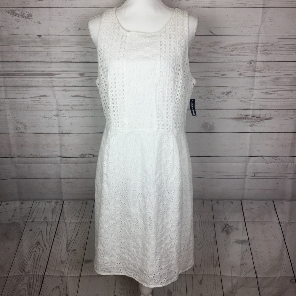 Old Navy White Sleeveless Dress