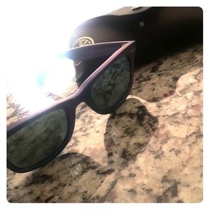 Like new Ray bans