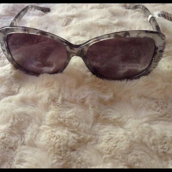 Havana Rectangle Sunglasses
Tory Burch main image 4