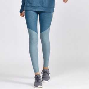 Two-tone Outdoor Voices Leggings