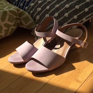 SIZE 7 LILAC PEEP TOE SANDAL HEEL